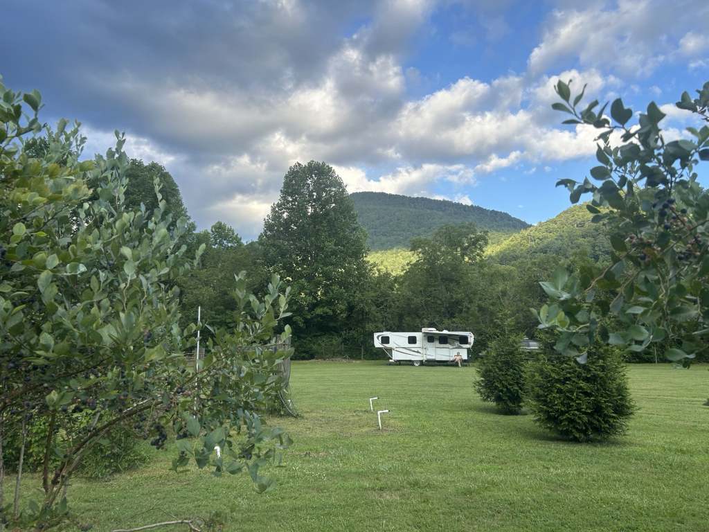 highlands nc blueberry rv camp, Peaceful Blueberry Farm Harvest Host Near Highlands NC: Quiet Country Road U‑Pick RV Stay